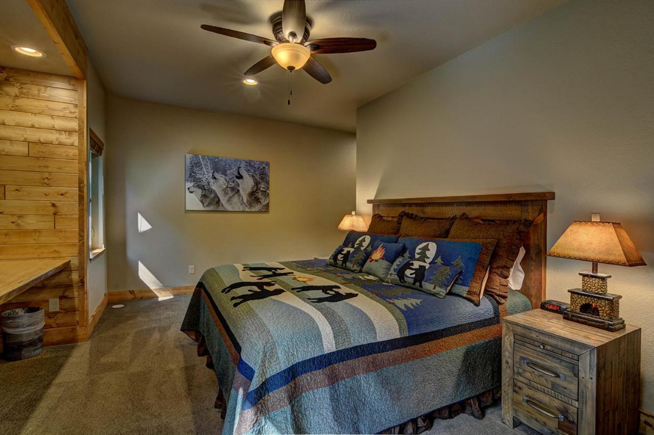 Whispering Pines Lodge: 9 Bedroom إيغل ريفير المظهر الخارجي الصورة